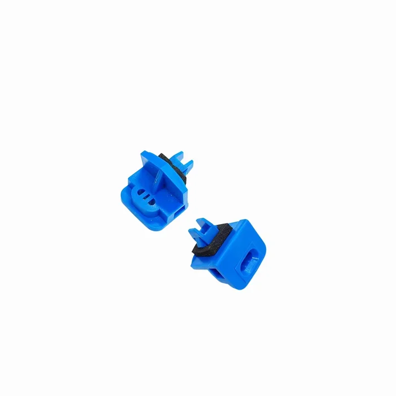 For SAIC Roewe 550 750 MG MG6 MG3 Door interior plate fixing clip screws Blue plastic clip 90003731