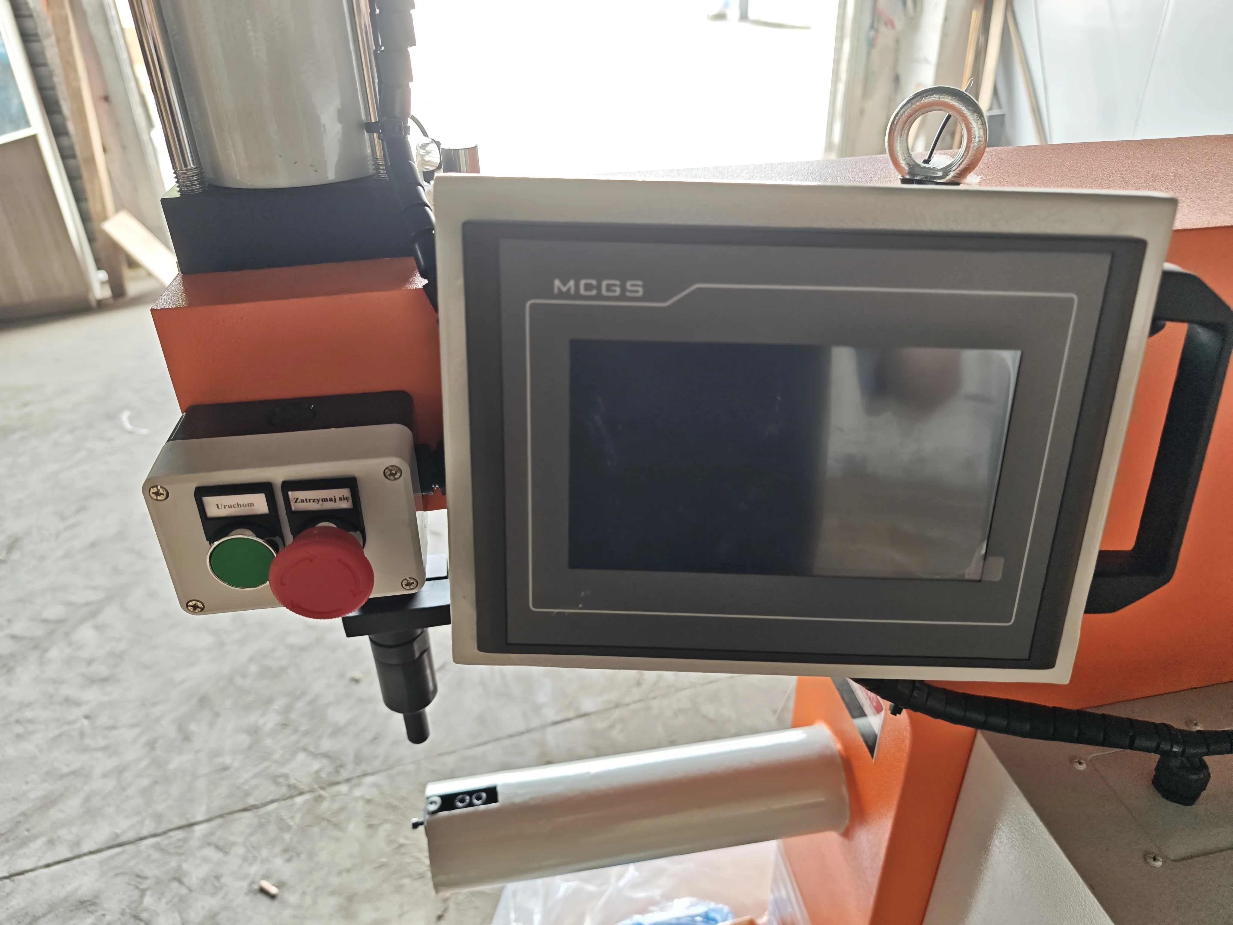 No-Prehole Riveting Machine Ap - Renewable Energy Us 评论和价格