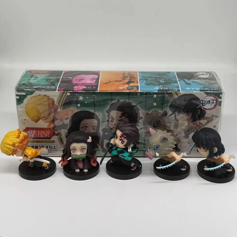 En stock 55mm Bandai Demon Slayer PUBG mouvement PVC figure ensemble Tanjiro Zenitsu boîte anime figure modèle jouet boîte aveugle bonbons jouets