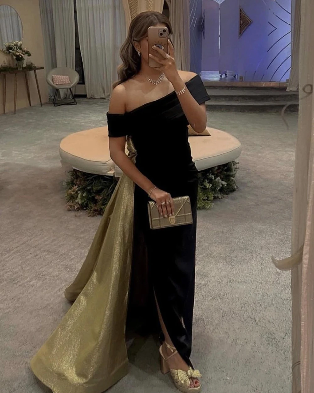 Verngo Off The Shoulder Draper Train Evening Long Dresses For Women 2024 Sleeveless Satin Shiny Saudi Arabic Prom Gown