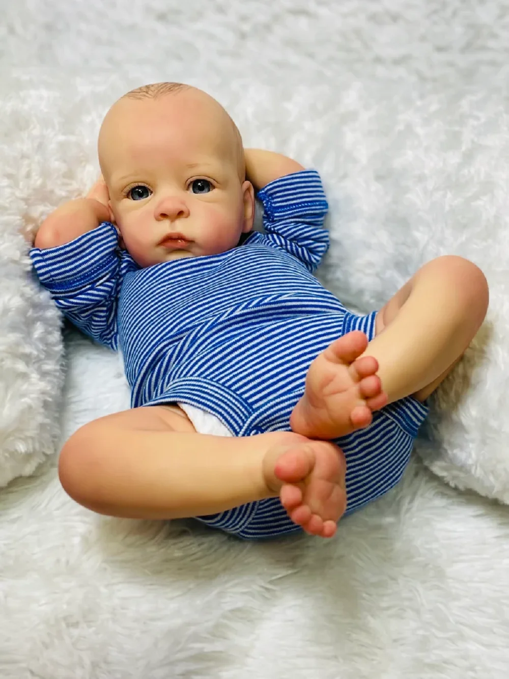 

18-20Inch Cuddly Oskar Bebe Reborn Doll With Painted Hair Soft Cloth Body Handmade Lifelike Realistic Newborn Doll For Children