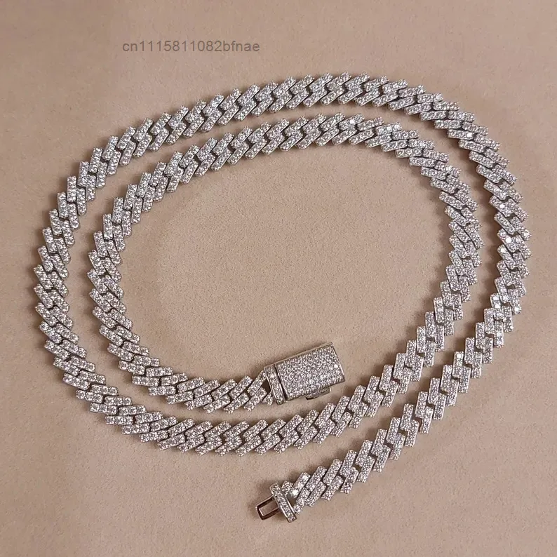 Silver Iced Out Miami Cuban Necklace Silver Luxury Street Style Chain Silver Trendy Party Wear Necklace Silver，