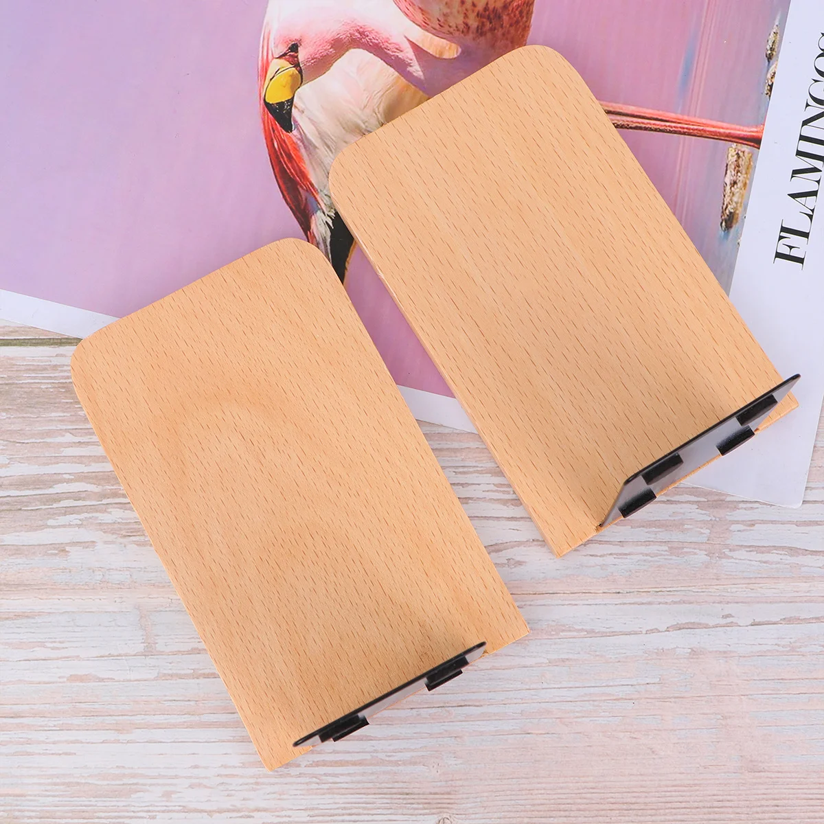 

2Pcs Wooden Bookends Design Heavy Duty Book Stand for Desk Shelf Home Office Use Nonskid Bottom Book Stand
