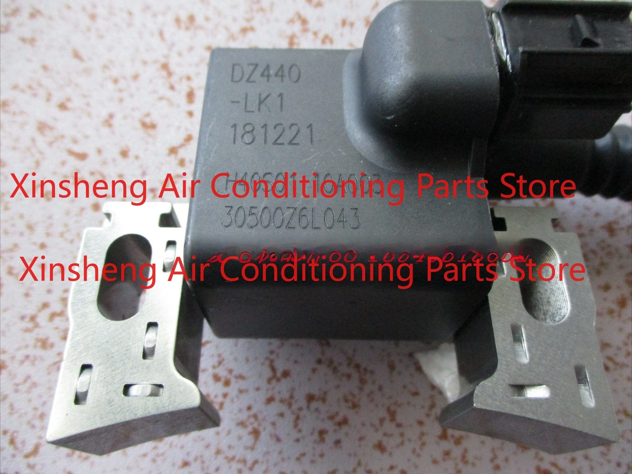 

Suitable for GX630 ignition coil GX630 high voltage package 30500-Z6L-043