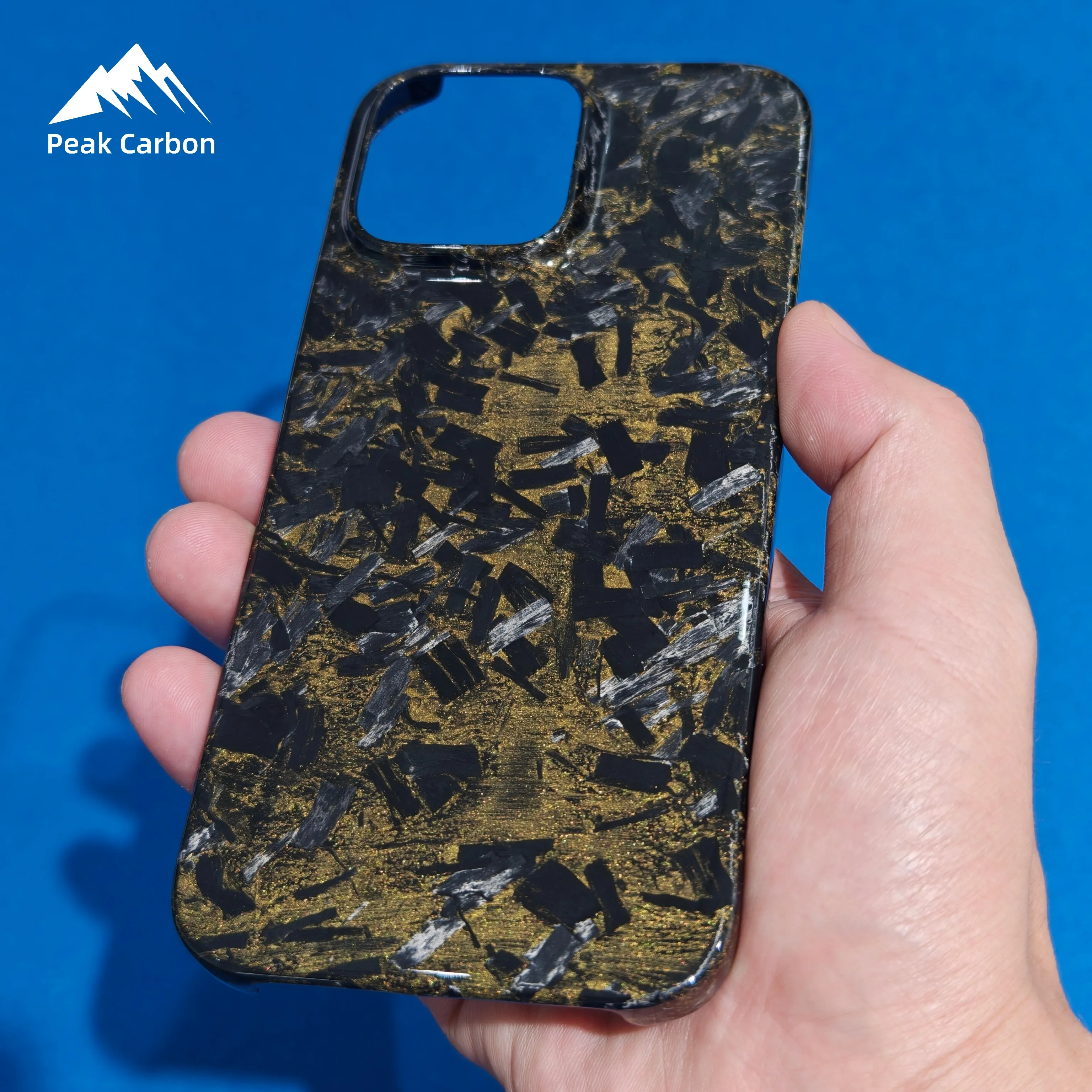 

Глянцевый чехол из углеродного волокна «Зыбучий песок» для iPhone 16 Pro/16 Pro Max, ультралегкий защитный полузакрытый чехол для телефона