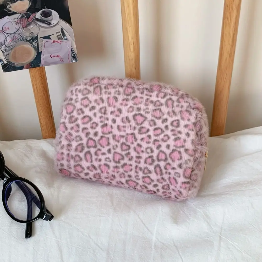 High Quality Fuzzy Makeup Bag Leopard Print Portable Toiletry Organizer Large Capacity Cosmetic Bag Girls