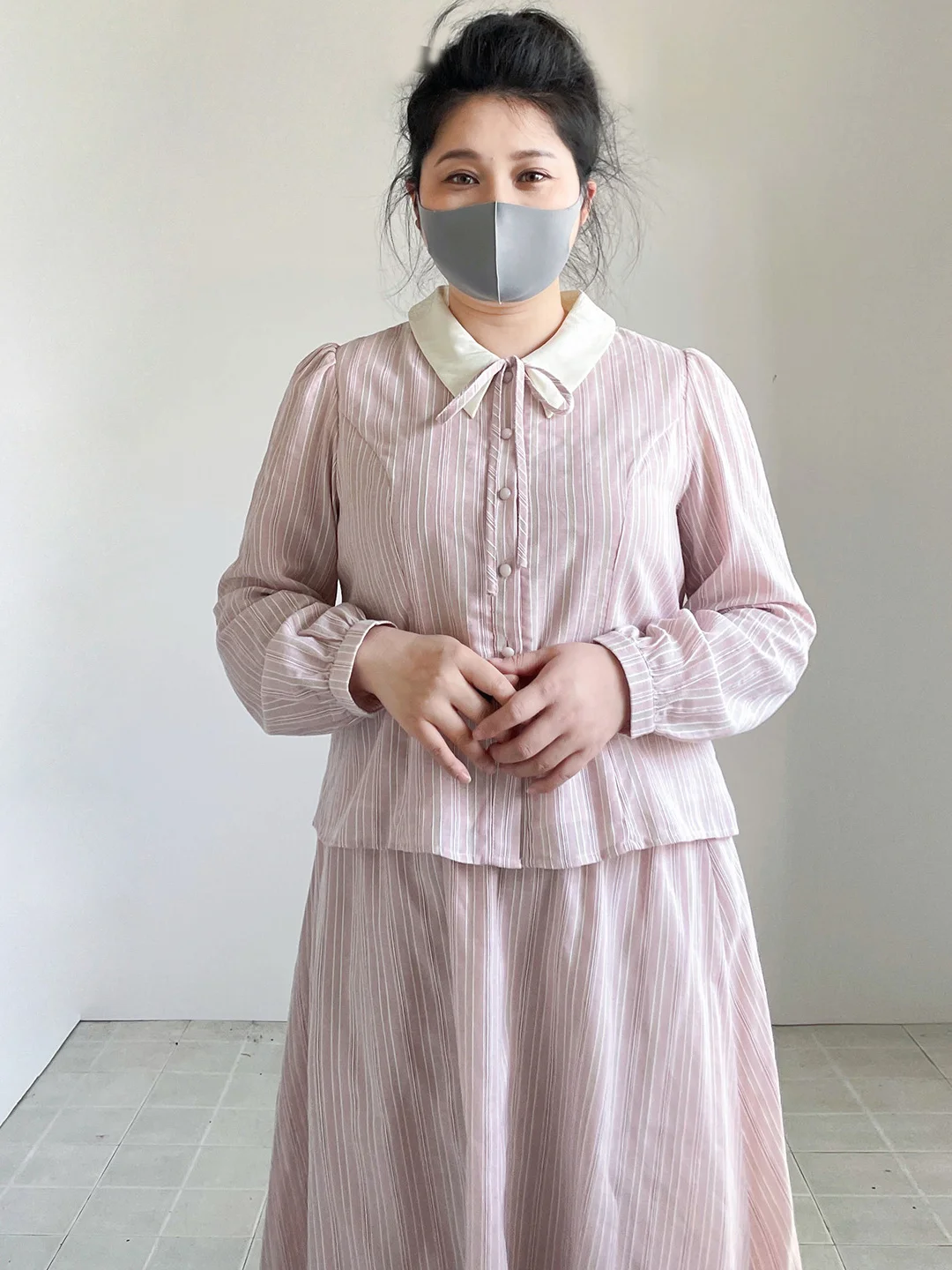 

Модный комплект из двух предметов больших размеров: рубашка с ультрадлинными рукавами и юбка А-силуэта, брюки с высокой талией из бамбукового хлопка, повседневный стиль, весна...