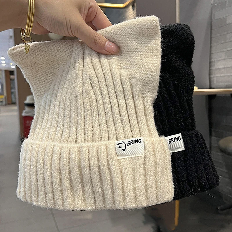 Sweet Cat Ears Hats for Women; Knitted Pullover Beanies with Ear Protection for the Cold Seasons