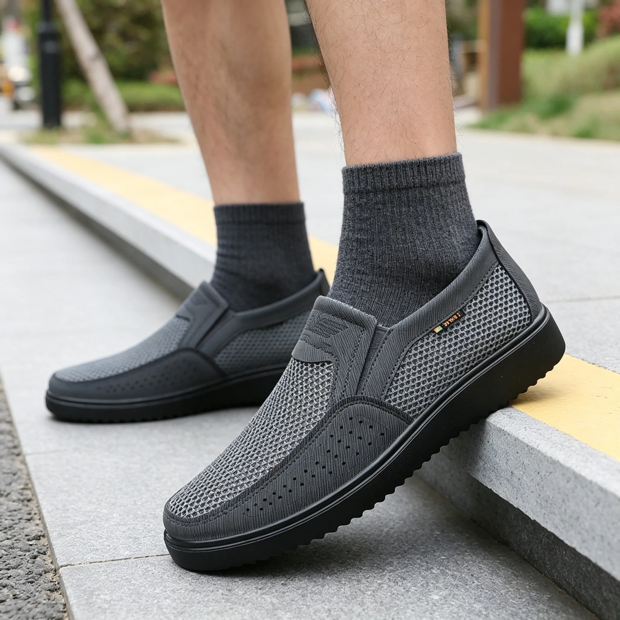 Men's 4 Seasons Mesh Slip On Loafers, Breathable Hollow Mesh Upper, Thick PU Non-slip Sole, Lightweight Casual Outdoor Driving