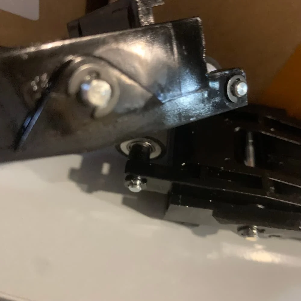 

4 шт. P-cut PCUT прижимной ролик в сборе, резиновые ролики под давлением для pcut CT-900 1200 630, виниловый режущий плоттер, колесо в сборе