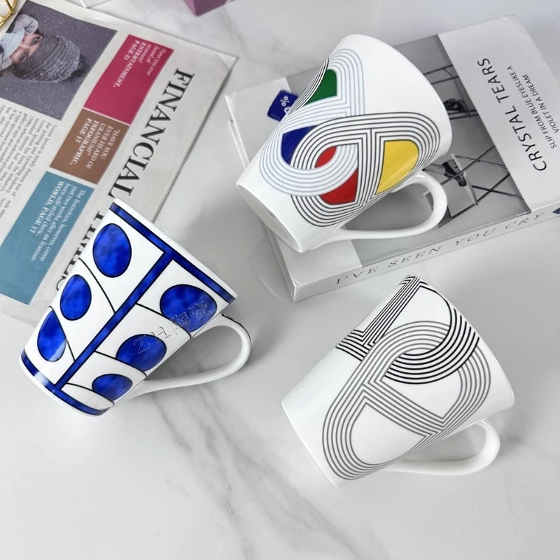 

European Style Luxury Retro Bone China Mug Breakfast Milk Oat Cup Home Office Cafe Ceramic Drinking Cup