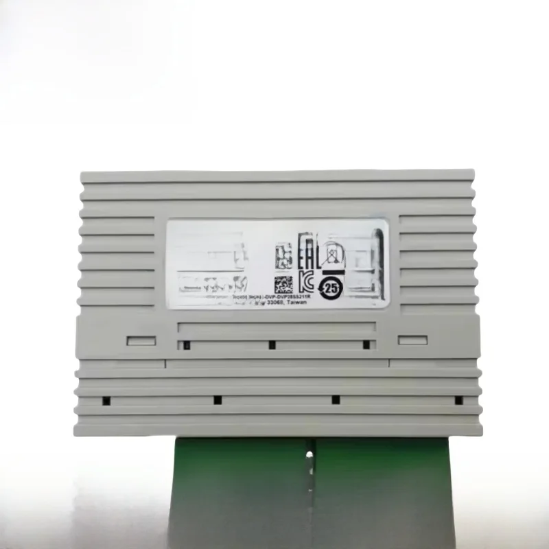 

1pcs/lot New Original DVP28SS211R DVP28SS211T DVP28SA211R DVP28SA211T DVP28SV11T PLC module in stock