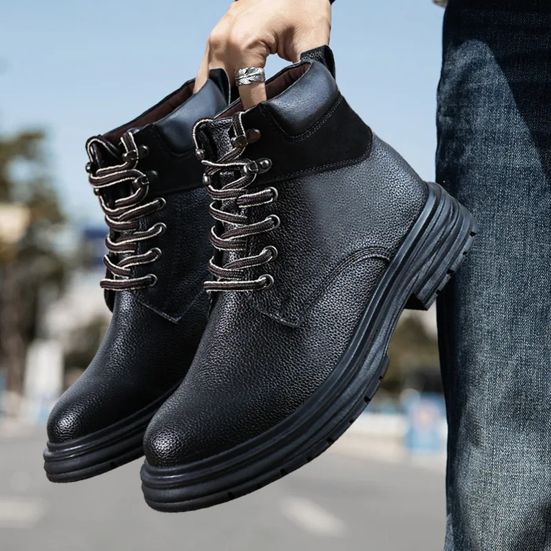 Nuevas botas de exterior para hombre, botas antideslizantes cálidas de suela gruesa para otoño e invierno, botas de cuero informales cómodas y de corte alto a la moda