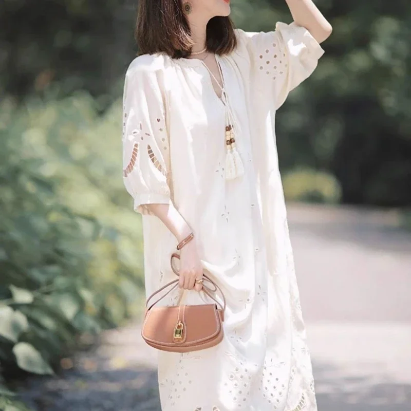 Boho ilhó bordado branco midi vestido elegante verão solto ajuste vestido estilo férias