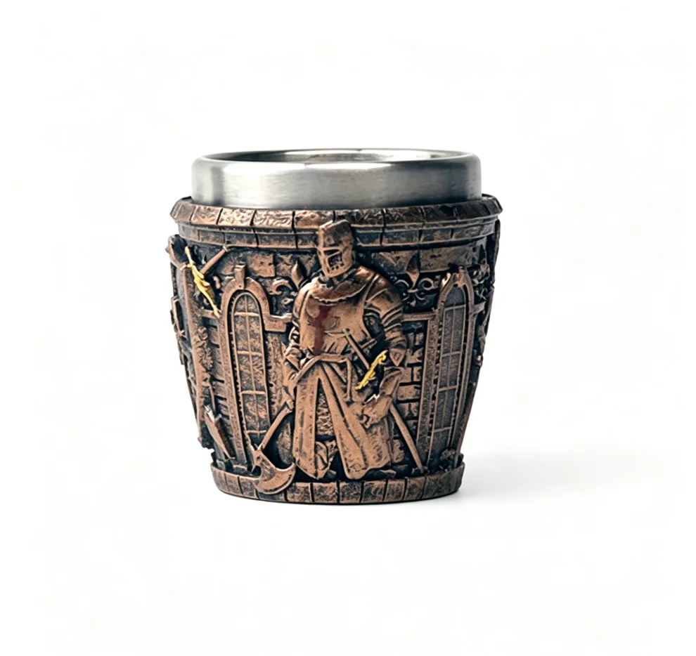 European Medieval Warrior Resin Drinking Cup Stainless‑Steel Liner Vintage Gothic Bar Mug Home Table Decoration Collectible Gift