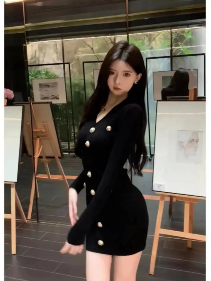 MiiiiX French Hot Girl Short Dress Office Lady 2024 Autumn Black Knitted Sheath Dress Bottoming Skirt Elegant Women's Clothes