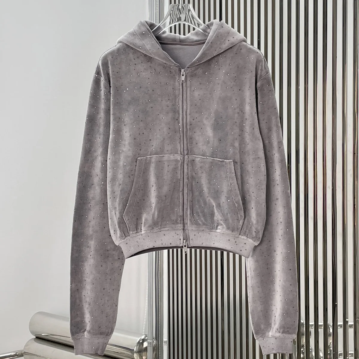 High Quality Women Cropped Zip Up Hoodie Full Rhinestone Studded Long Sleeve Casual Hooded Jacket lyt127194