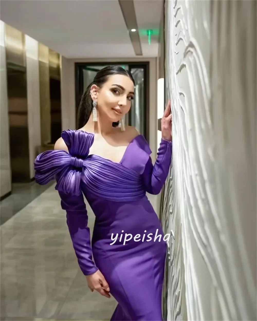 Maßgeschneidertes lila Abendkleid für die Braut, plissierte Schleife, schulterfrei, lange Ärmel, elegantes Cocktailkleid, formelle Ballkleider für