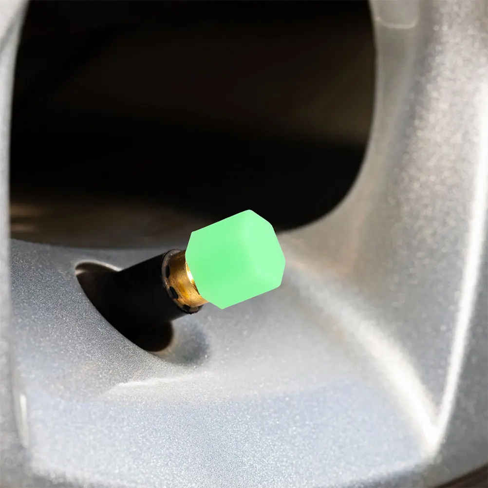 

20 Pcs Glow in Dark Tire Lug Nut Covers Silicone Protective Caps for Car Wheel Hexagonal Nuts Anti Rust Fits 15mm