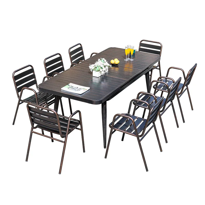 

Уличные столы и стулья, растягивающиеся столы и стулья из алюминиевого сплава во дворе под открытым небом