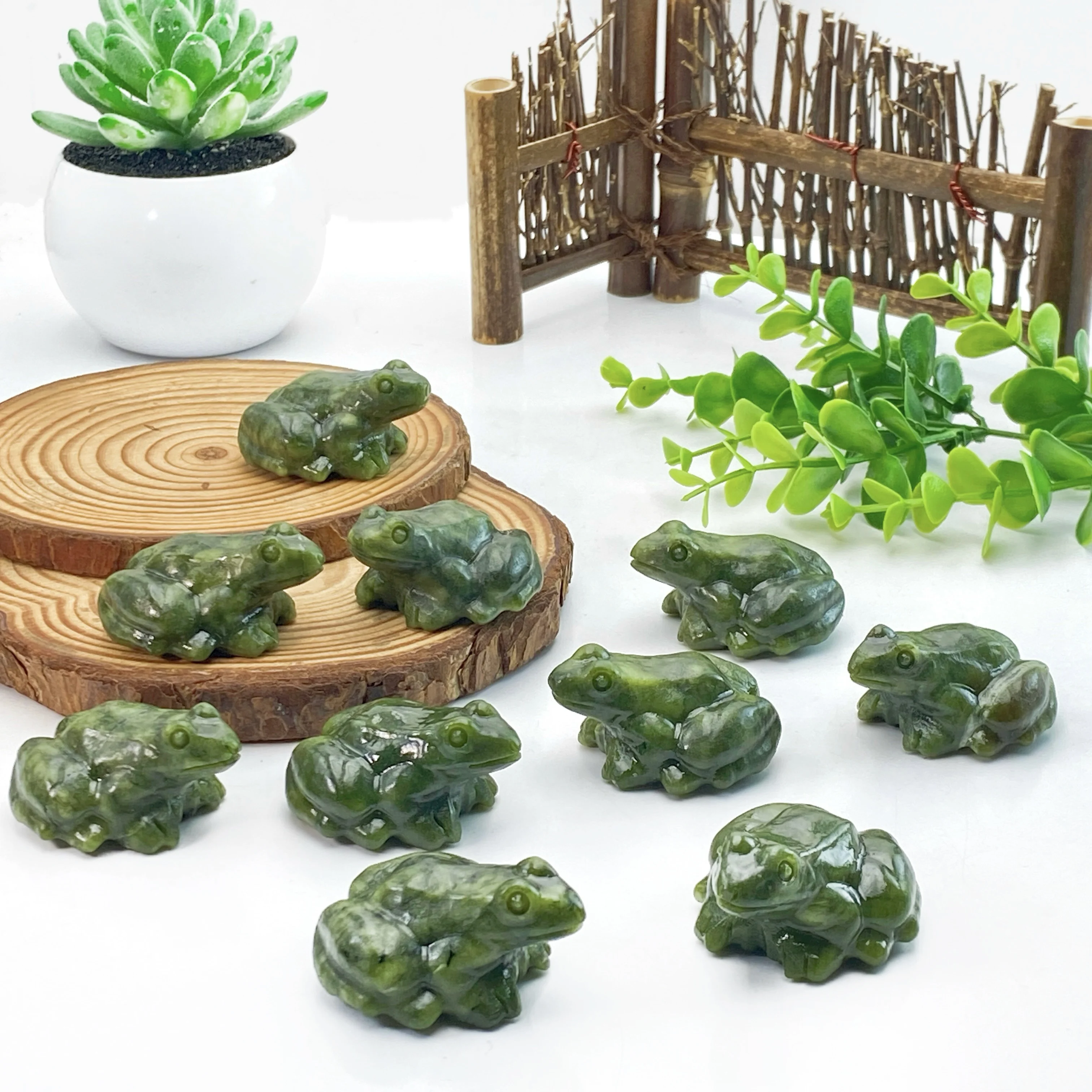 1PC Xiuyan Jsaper Frog Shape, Stone Collections, Excellent Gifts, Family And Friends Gift, Home Decoration, DIY Decorations, Roo