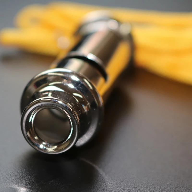 صفارة معدنية لأمن الطوارئ والمدرسة مع سلسلة للتدريب على الحكم والرياضات الخارجية وتدريب الكلاب بالجملة قطعة واحدة #3