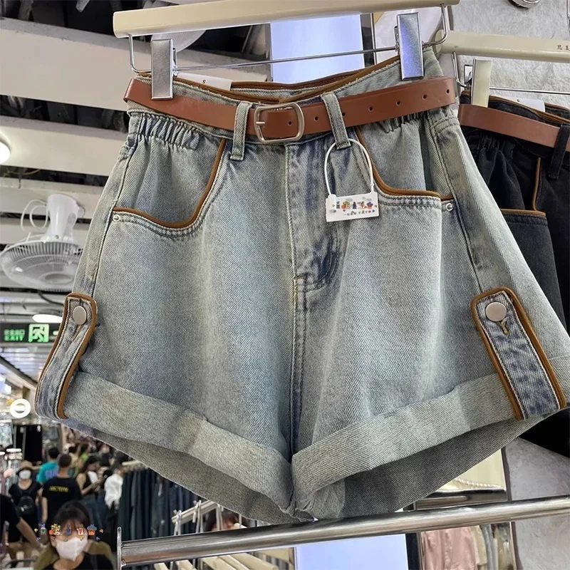 

Korean Style Female Short Jeans Pants Trend 2025 Cargo Women's Denim Shorts With Pockets Harajuku Fashion Wholesale Outfits
