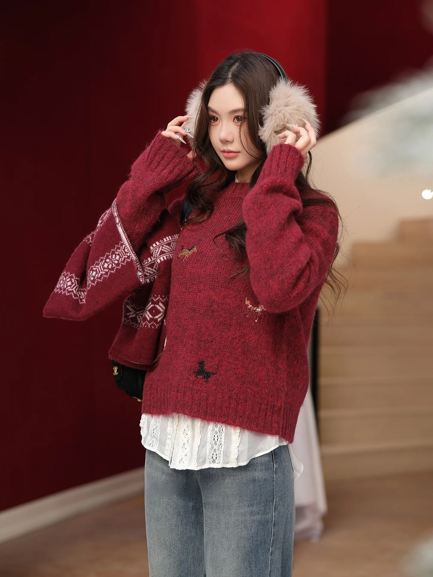 

Вязаный свитер Luy для женщин, красный, с вышивкой бисером, длинный рукав, круглый вырез, новогодний, в стиле оверсайз