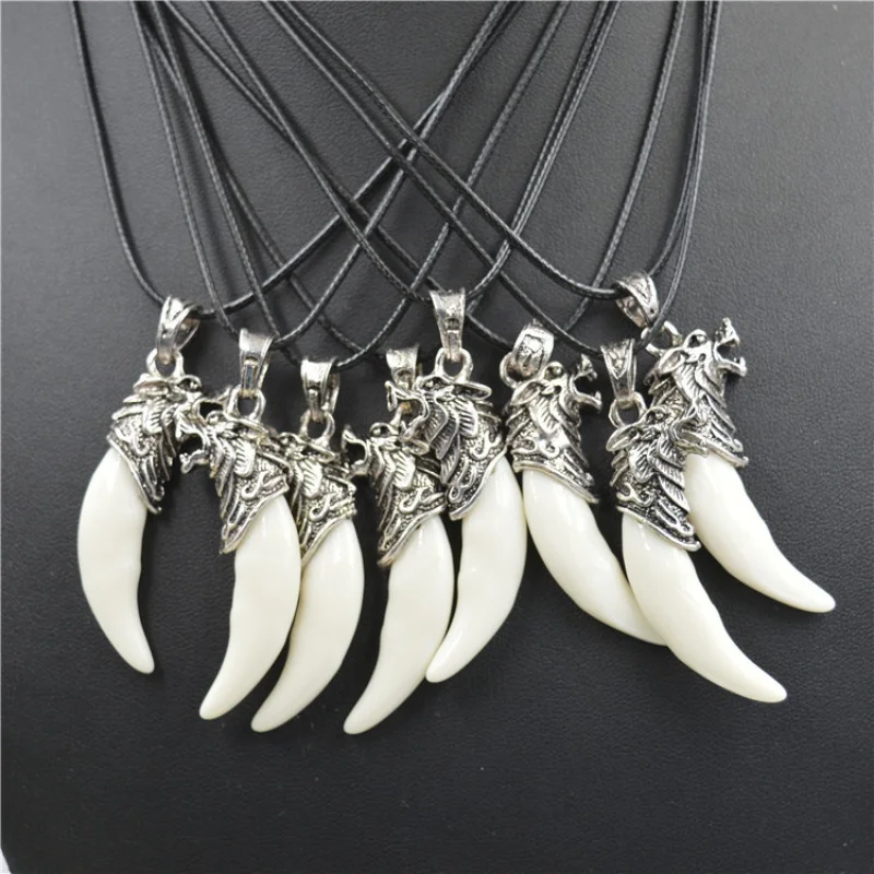 Wolf Tooth Pendant Men's Domineering Punk Simple Dog Teeth Resin Pendant Necklace Wholesale