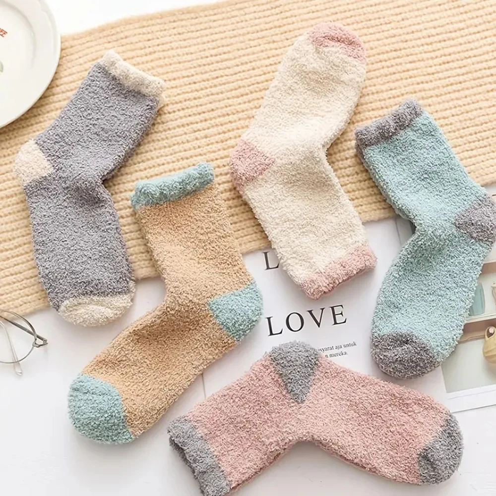 5 Pairs Women\'s Warm Coral Plush Socks Soft Fluffy Casual Thickened Wool Socks Medium Sleeve Home Girls\' Sleeping Floor Socks