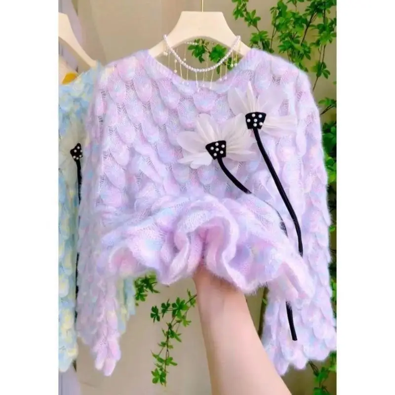 

French Gentle Style Heavy Industry Feather Texture Knitted Sweater Niche Design Three-dimensional Flower Chic Top