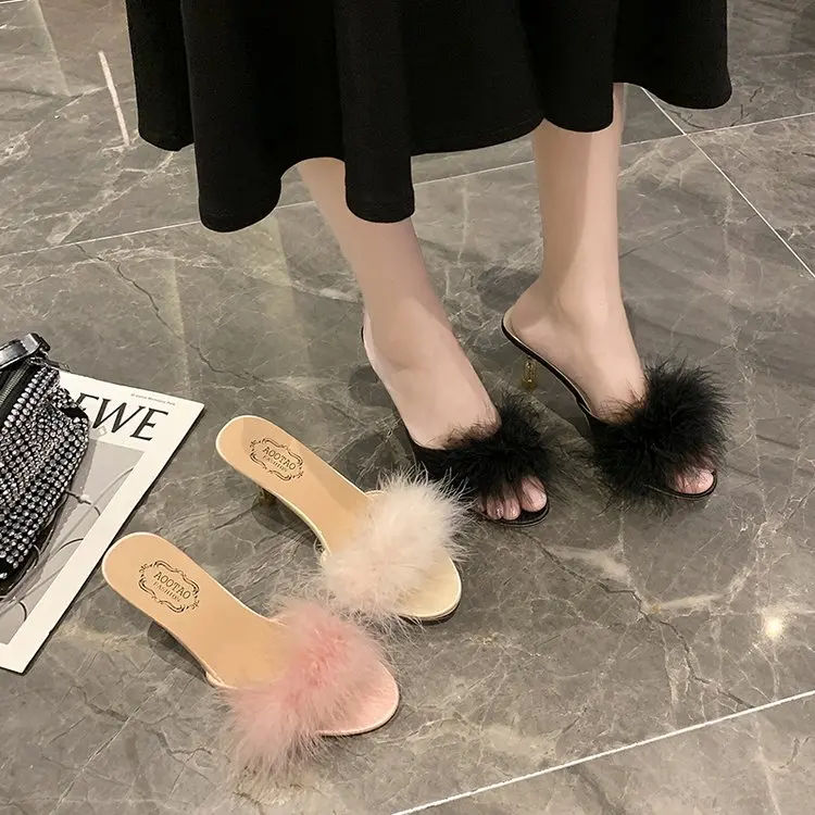 New Summer Fluffy Peep Toe Sexy High Heels Women Shoes Fur Feather Lady Fashion Wedding Slip-On Pink Square Toe Women Sandals