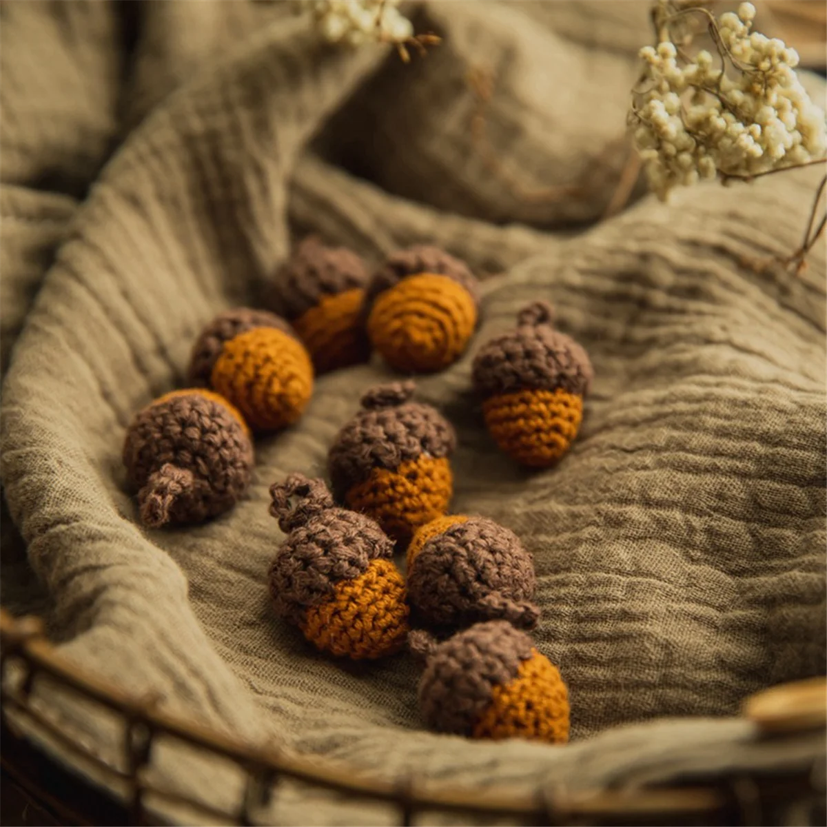 10Pcs Handmade Yarn Crochet Pine Cones Acorns for DIY Keychain Bag Pendant Clothing Accessories