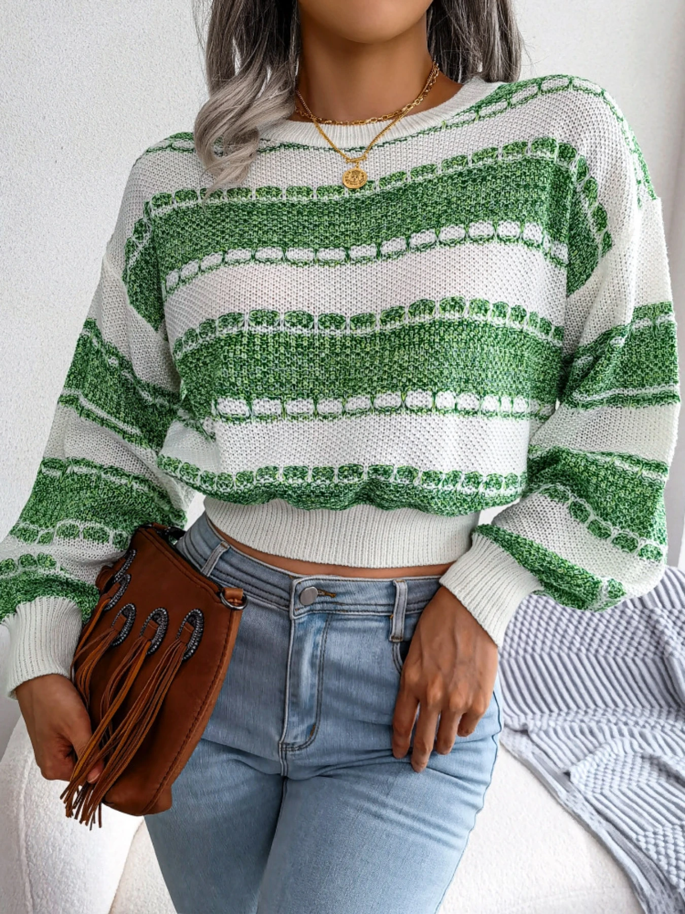 Suéter a rayas de invierno Colorblock Tie Cintura Jersey recortado Manga larga Resort Ready Top de punto para mujer
