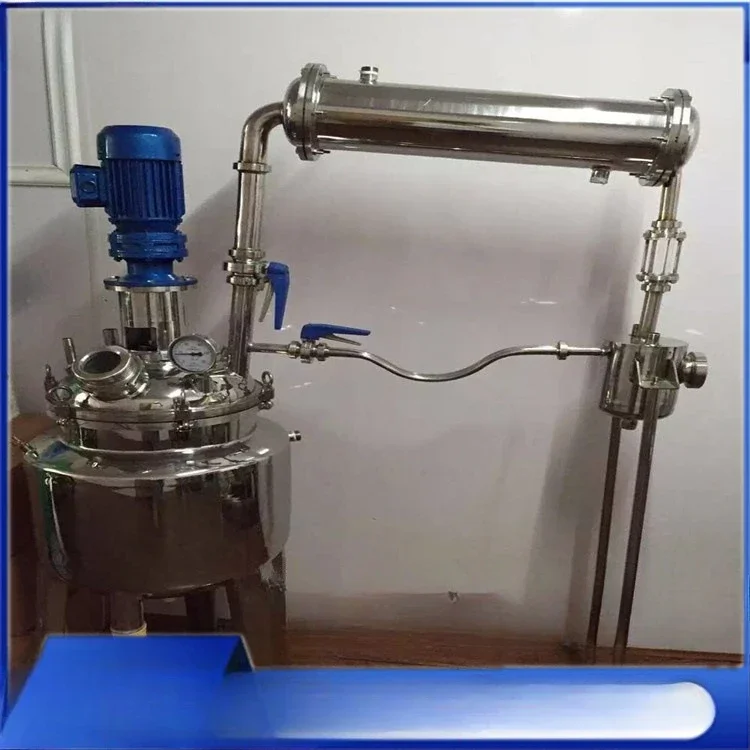 Small vacuum distillation reactor - vacuum stainless steel reactor, copper reaction