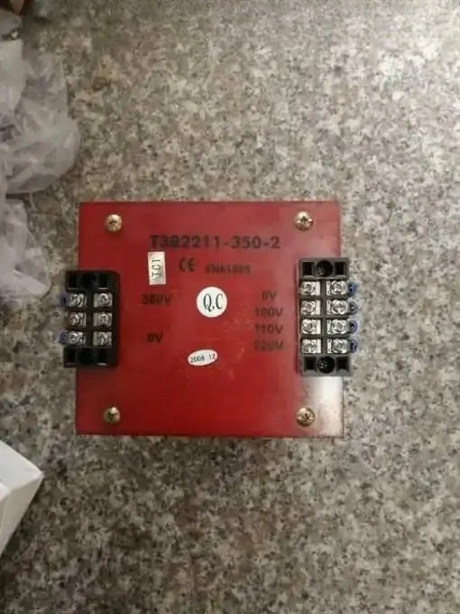 

T382211 Трансформатор управления формовочной машиной 350w380v/100-110v-220v