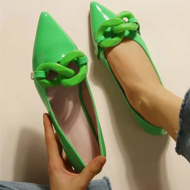 TSTCTB 2022 New Brand Design Chain Buckle Flat Shoes Women Flat Heel Ballet Pointed Toe Slip on Female Ballerina Casual Loafers