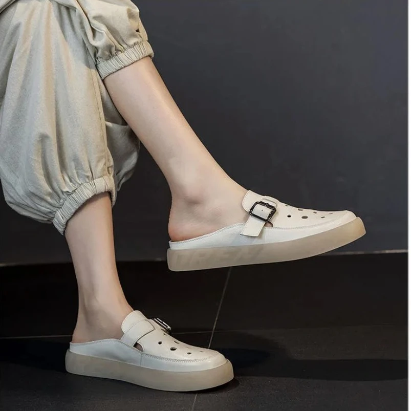 2025 المرأة أحذية السيف الجلدية المرأة الصيف عقال النعال اللكم الصنادل كاملة الكعب مريحة كعب ثقب الأحذية 3 سنتيمتر