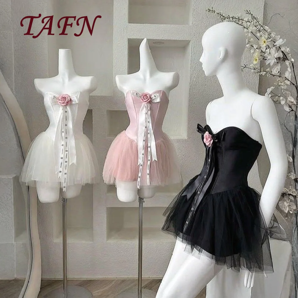 

TAFN Sweet sleeveless Straps A-Line Beading Mini Party Dress Homecoming Dress With Flowers Party Dress Customized