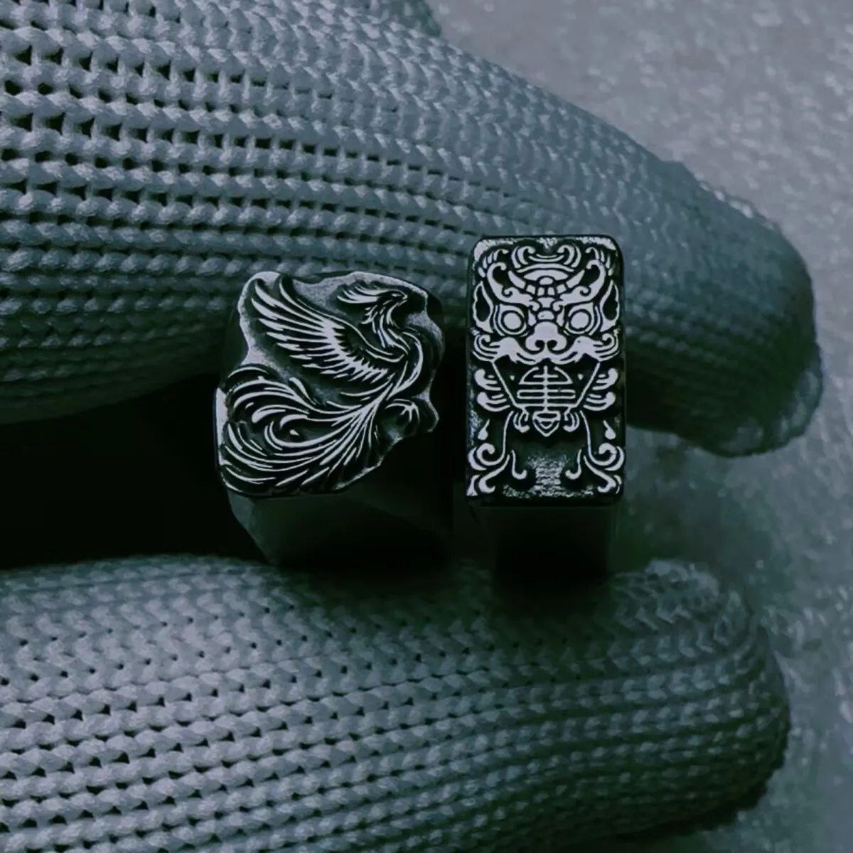 High-Hardness Jewelry Stamps, Phoenix and Taotie Steel Stamps, Gold and Silver Bracelet Chiseling Molds, and Gold-Beating Tools