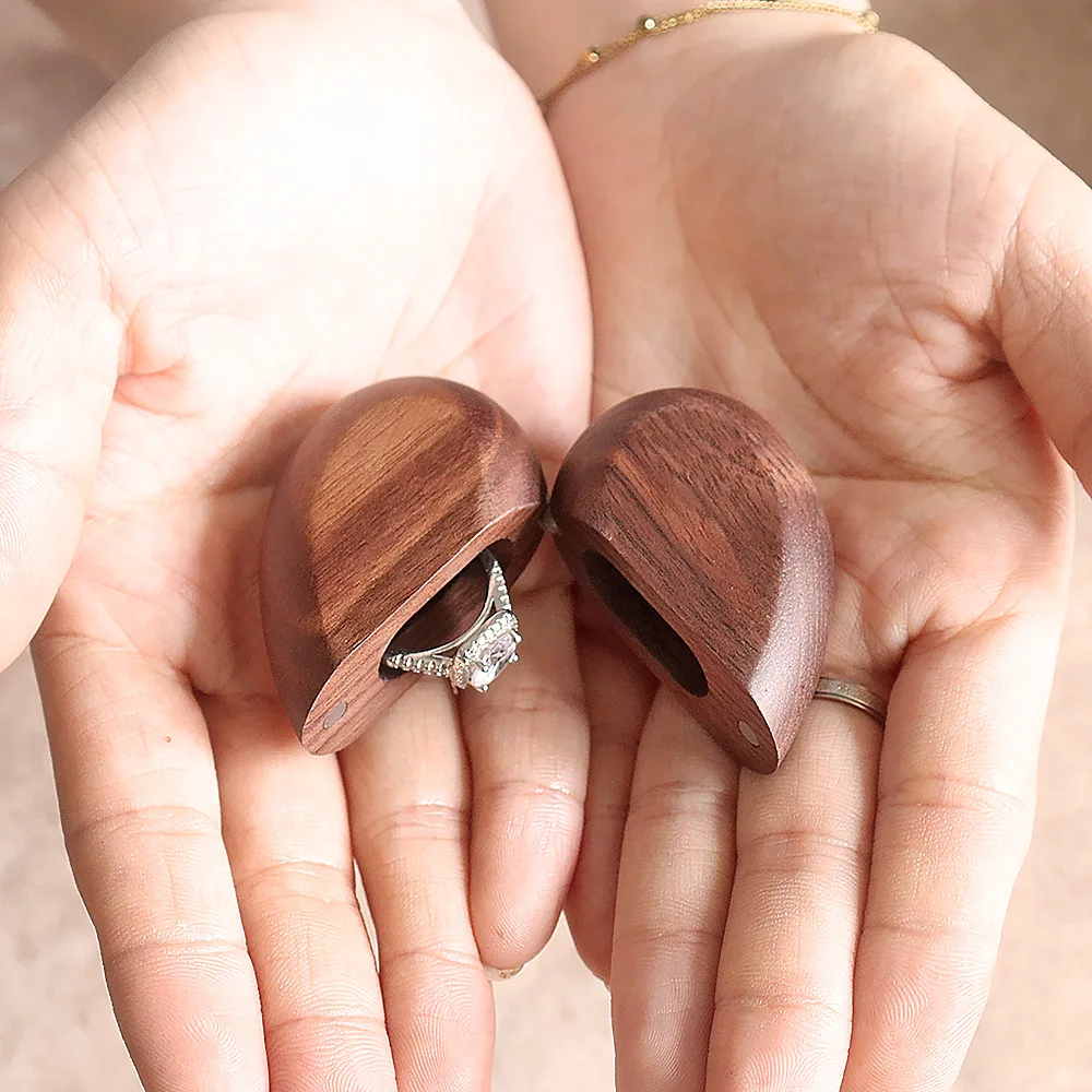 Vintage Black Walnu…