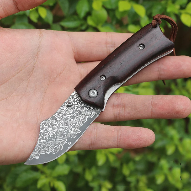 Kitchen tools Damascus steel blade sandalwood handle outdoor folding knife mini portable EDC tool is also a good gift knife