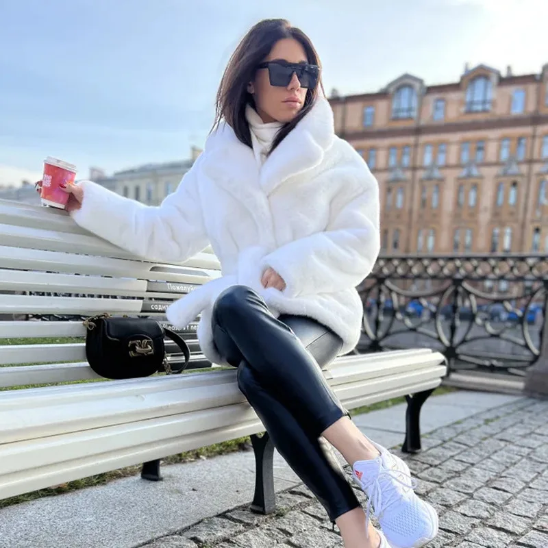 Luxury Pure White Belted Faux Fur Coat Women Thick Warm Fluffy Plush Jacket Chic Ladies Street Fashion Winter Overcoats Outfits