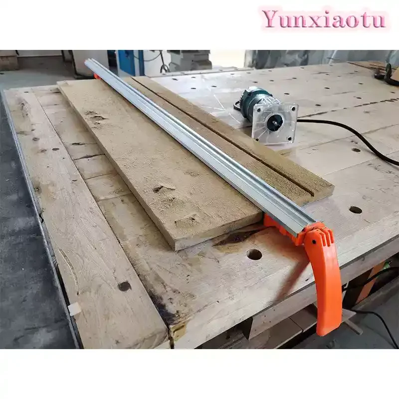 The Aluminum Alloy Woodworking Saw Table Is Quickly Positioned By The Push Rod of The Ruler Push Table