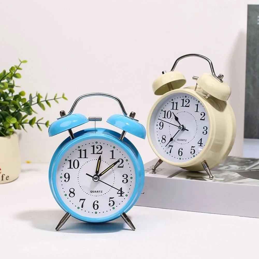 Creative Classical Alarm Clock Super Loud 3in Retro Alarm Clock with Night Light Mute Type Silent Table Clock Clock Ornament