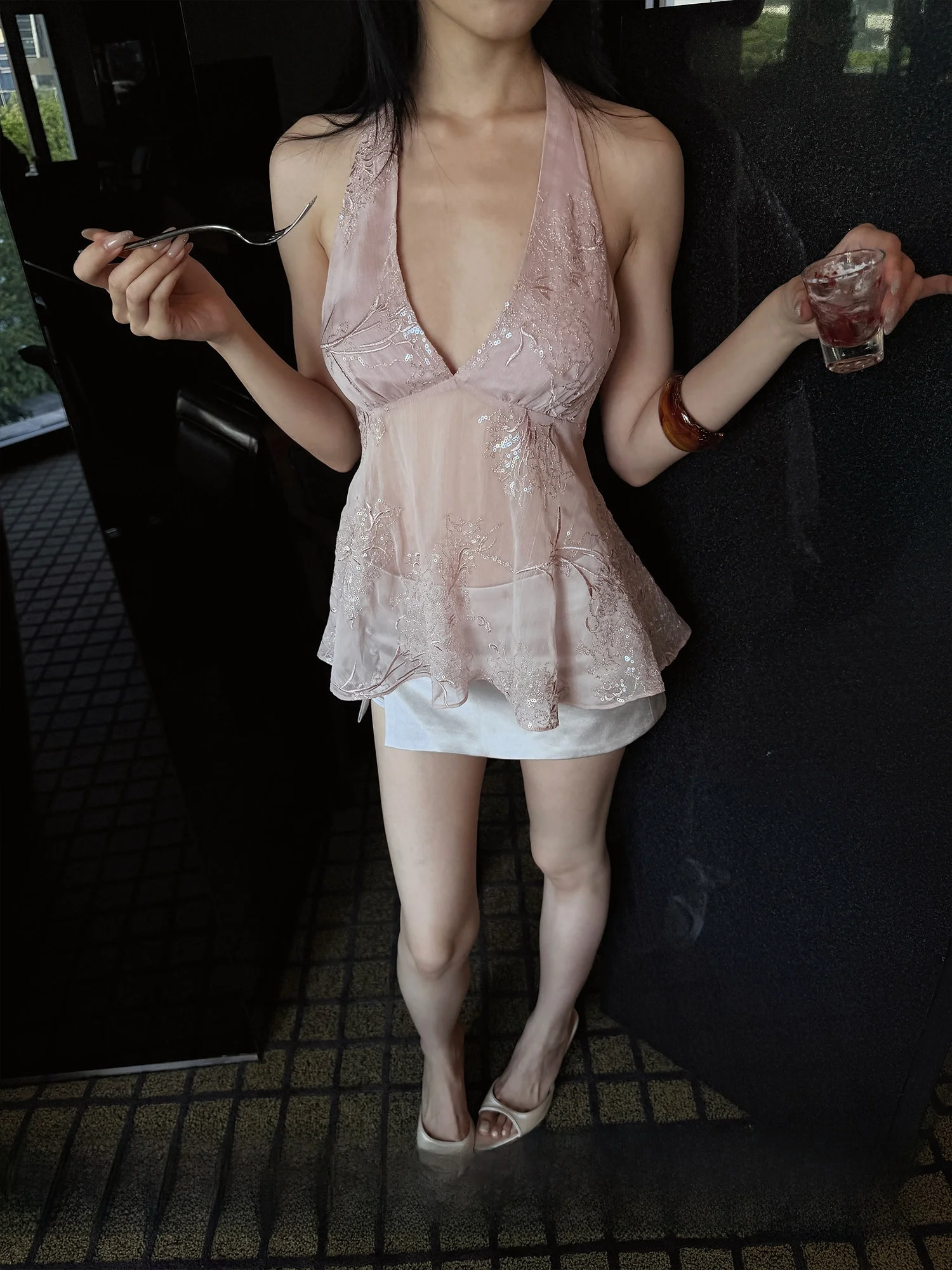 

Low Waist Slim Fit A-Line Skirt with Side Slit in Satin Fabric for Women Spring Summer Fashion Trend Pink Color