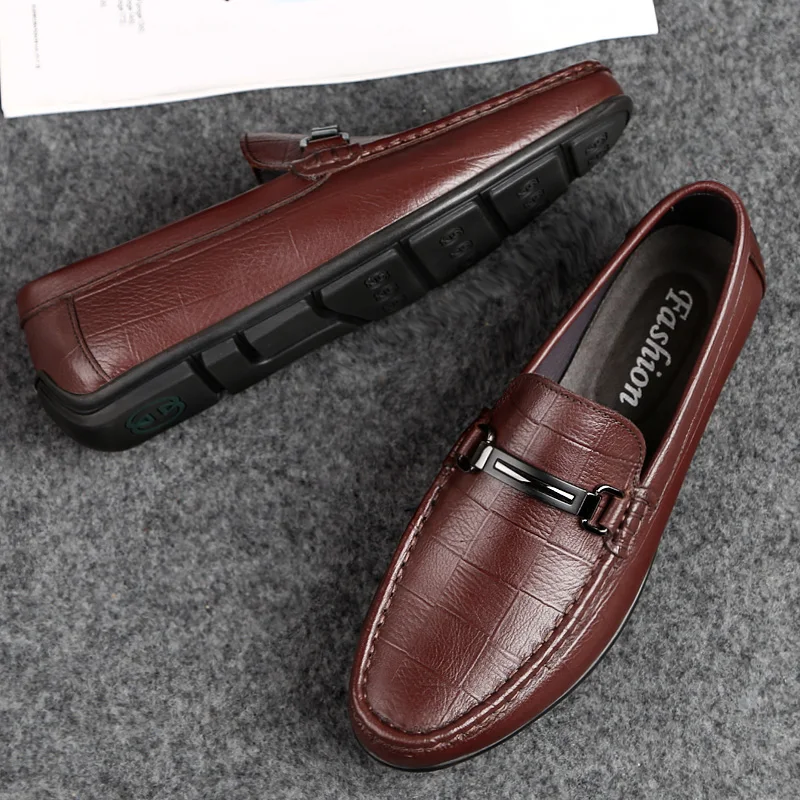 Designer Leather Driving Formal Suit Brogues Shoes for Men Luxury Mens Wedding Dress Loafers Brand Business Casual Moccasin