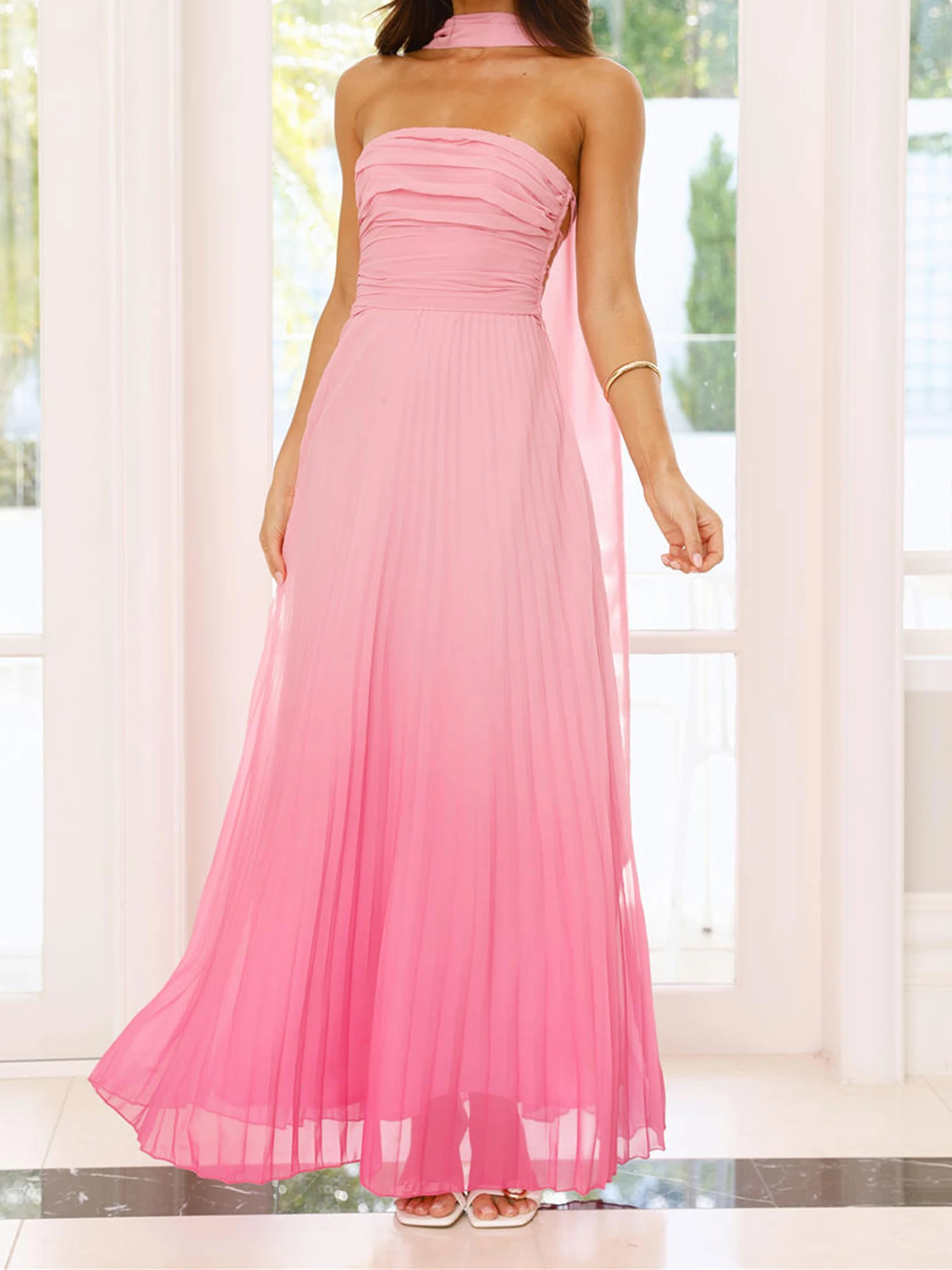 Elegant Floral Print Maxi Dress with V-Neckline and Ruffled Hemline Boho Chic Sleeveless Summer Beach Dress for Women