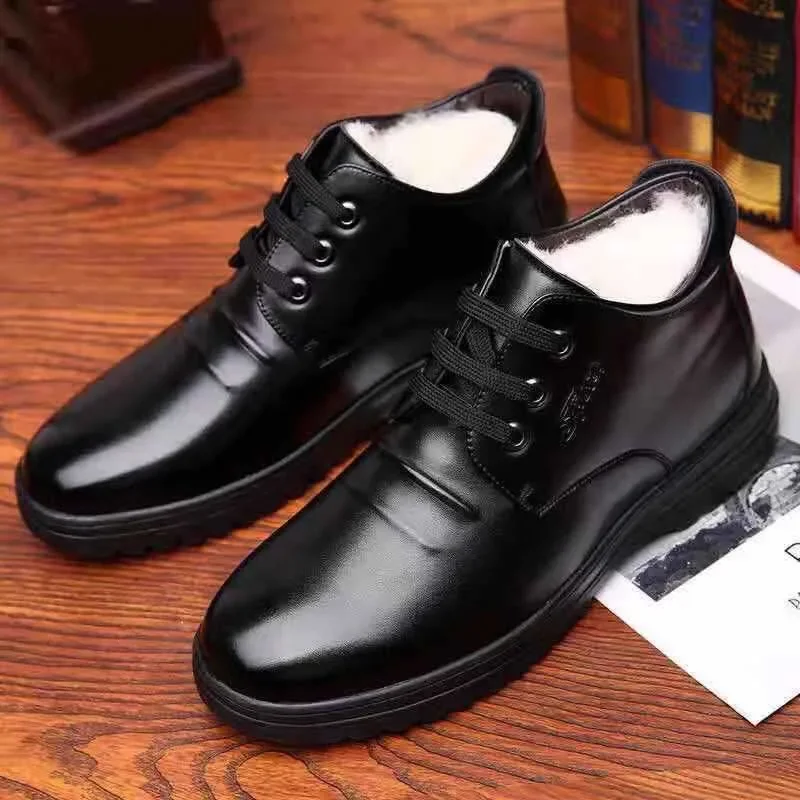 Winter Men Shoes 2025New Casual Leather Shoes Winter Plush Cotton Shoe Warm Business Office Shoes Men's Ankle Boots Botas Hombre