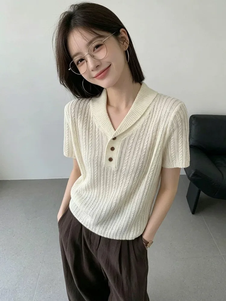 Ice Silk Knitted  Shirt Short Sleeve Turn-down Collar Twist Design Premium Quality Summer Fashion for Young Women